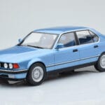 BMW 7er E32 730i Blau MCG 1:18