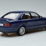 BMW Alpina B10 4.6 E34 Blau MCG 1:18