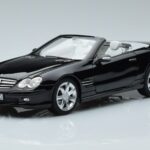 Mercedes SL500 R230 Schwarz Norev 1:18