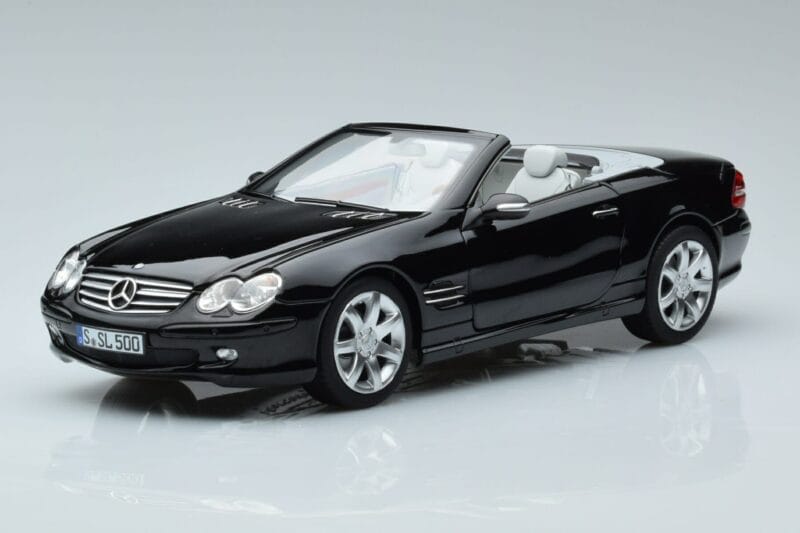 Mercedes SL500 R230 Schwarz Norev 1:18