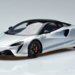 McLaren McLaren Artura Coupé Silber GT Spirit 1:18 1:18 Resin