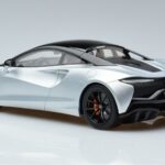 McLaren McLaren Artura Coupé Silber GT Spirit 1:18 1:18 Resin