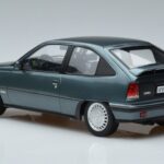 Opel Opel Kadett E GSi Blau Metallic Norev 1:18 1:18 Metall