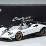 Pagani Pagani Zonda HP Barchetta Karbon Weiß LCD 1:18 1:18 Metall