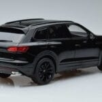 Volkswagen Volkswagen Touareg CR Schwarz FAW 1:18 1:18 Metall