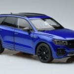 Volkswagen Volkswagen Touareg CR Blau FAW 1:18 1:18 Metall