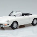 Alfa Romeo 2000 Spider Weiß Norev 1:18