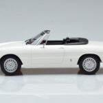 Alfa Romeo 2000 Spider Weiß Norev 1:18 - image 4 of 7