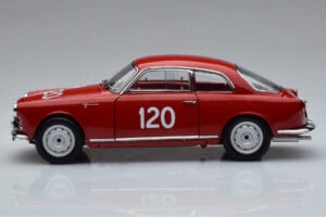 Alfa Romeo Giulietta SV #120 Mille Miglia 1956 Kyosho 1:18 08957A Metall — Bild 4 von 9