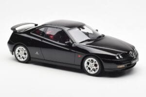 Alfa Romeo GTV V6 916 Schwarz Otto 1:18 OT1057 Resin — Bild 4 von 6
