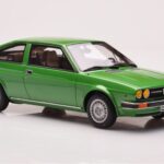 Alfa Romeo Alfasud Sprint Grün Otto 1:18 - image 4 of 6