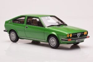 Alfa Romeo Alfasud Sprint Grün Otto 1:18 OT1043 Resin — Bild 4 von 6