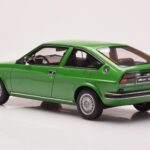Alfa Romeo Alfasud Sprint Grün Otto 1:18 - image 5 of 6