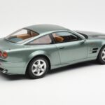 Aston Martin V8 Vantage Grün GT Spirit 1:18 - image 2 of 6