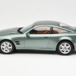 Aston Martin V8 Vantage Grün GT Spirit 1:18 - image 3 of 6