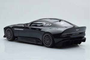 Aston Martin Victor Schwarz GT Spirit 1:18 GT428 Resin — Bild 5 von 6