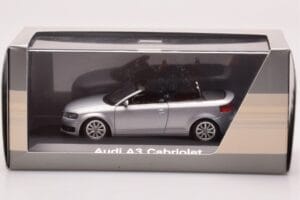 Audi A3 8P Cabriolet Silber Minichamps 1:43 5010803323 Metall — Bild 4 von 4