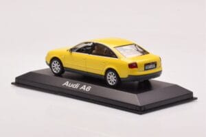 Audi A6 C5 Gelb Minichamps 1:43 IND47004 Metall — Bild 3 von 4