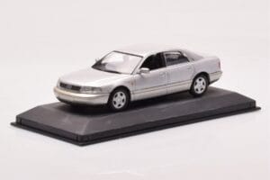 Audi A8 D2 Silber Grüner Streifen Minichamps 1:43 AUDI-264455 Metall — Bild 2 von 4