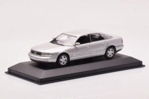 Audi A8 D2 Silber Minichamps 1:43 433013006 Metall — Bild 2 von 4