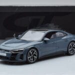 Audi E-Tron GT Grau GT Spirit 1:18 - image 6 of 6