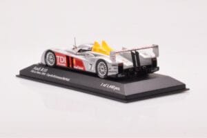 Audi R10 TDI LMP1 #7 R. Capello / T. Kristensen / A. McNish 24 Hours of Le Mans 2006 Minichamps 1:43 400061607 Metall — Bild 3 von 4