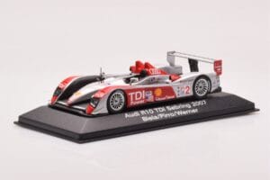 Audi R10 TDI LMP1 #2 F. Biela / E. Pirro / M. Werner 12 Hours of Sebring 2007 Minichamps 1:43 5020700233 Metall — Bild 2 von 4