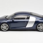 Audi R8 4.2 FSI V8 Blau Kyosho 1:18 - image 4 of 8
