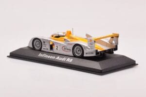 Audi R8 Infineon #2 Winner ALMS Petit Le Mans 2002 Minichamps 1:43 400021382 Metall — Bild 3 von 4