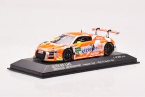 Audi R8 LMS #24 Kfzteile24 APR Motorsport L. Vanthoor / C. Stoll ADAC GT Masters 2016 Minichamps 1:43 437161124 Metall — Bild 2 von 4