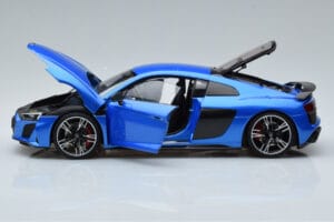 Audi R8 Performance Blau Kengfai 1:18 VAKF-0355 Metall — Bild 4 von 10