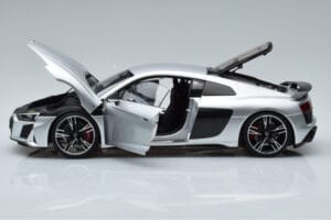 Audi R8 Performance Silber Kengfai 1:18 VAKF-0354 Metall — Bild 4 von 10