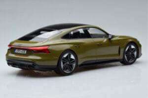 Audi RS E-Tron GT Olivgrün Norev 1:18 188380 Metall — Bild 2 von 6