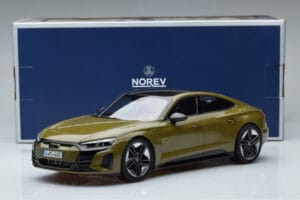 Audi RS E-Tron GT Olivgrün Norev 1:18 188380 Metall — Bild 6 von 6