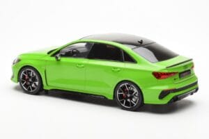 Audi RS3 8Y Limousine Grün MCG 1:18 MCG18449 Metall — Bild 5 von 6