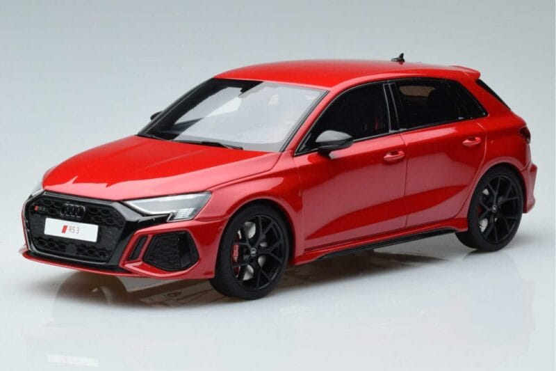 Audi RS3 8Y Sportback Rot GT Spirit 1:18 GT378 Resin