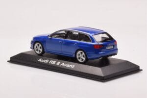 Audi RS6 C6 Sepang Blau Minichamps 1:43 5010710223 Metall — Bild 3 von 4