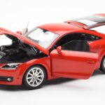 Audi TT 8J Rot Metallic Minichamps 1:18 - image 2 of 8