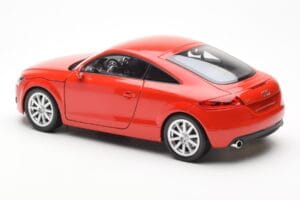Audi TT 8J Rot Metallic Minichamps 1:18 100015021 Metall — Bild 7 von 8