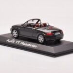 Audi TT 8N Roadster Grau Minichamps 1:43 - image 3 of 4