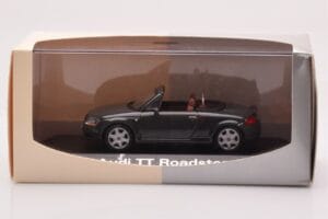 Audi TT 8N Roadster Grau Minichamps 1:43 430017235 Metall — Bild 4 von 4