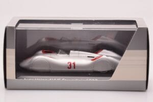 Auto Union Stromlinie #31 AVUS 1937 Silber Minichamps 1:43 5030900503 Metall — Bild 4 von 4