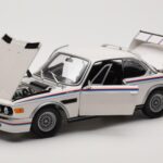 BMW 3.0 CSL E9 Weiß Heritage Edition Minichamps 1:18 - image 2 of 8