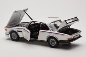 BMW 3.0 CSL E9 Weiß Heritage Edition Minichamps 1:18 80432411550 Metall — Bild 5 von 8