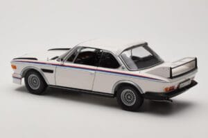 BMW 3.0 CSL E9 Weiß Heritage Edition Minichamps 1:18 80432411550 Metall — Bild 7 von 8
