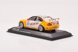 BMW 320i E46 Wiechers Sport #32 Hennerici / Wiechers WTCC 2005 Minichamps 1:43 400052432 Metall — Bild 3 von 4
