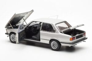 BMW 323i E21 Aspen Silber AUTOart 1:18 80430433552 Metall — Bild 5 von 8