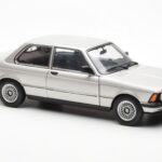 BMW 323i E21 Aspen Silber AUTOart 1:18 - image 6 of 8