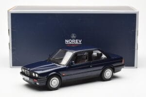 BMW 325i E30 Blau Metallic Norev 1:18 183201 Metall — Bild 6 von 6