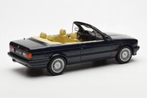 BMW 325i E30 Cabriolet Blau Otto 1:18 OT114 Resin — Bild 2 von 6